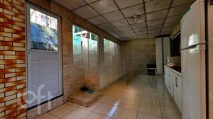 Image 17 - 895676