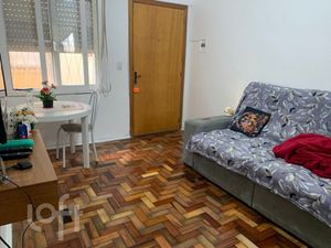 Image 1 - 895692