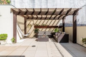 Image 3 - 895696