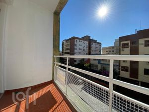 Image 4 - 895704