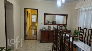 Image 3 - 895710