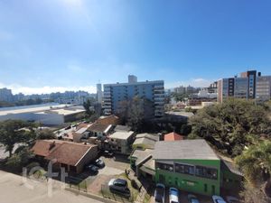 Image 15 - 895712