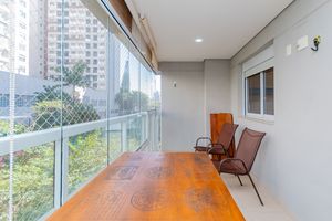 Image 3 - 895716