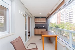 Image 2 - 895716