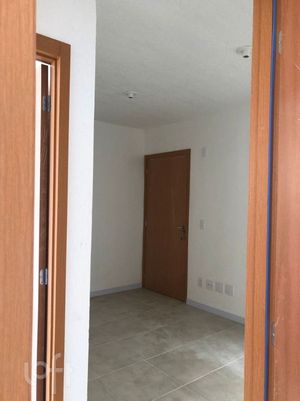 Image 7 - 895717