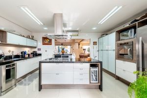 Image 14 - 895719