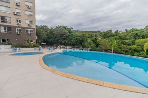 Image 3 - 895721