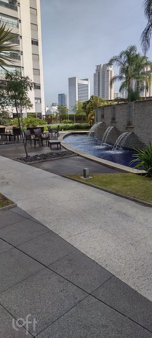 Image 20 - 895723