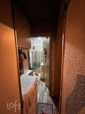 Image 9 - 895726