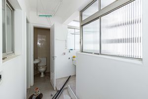 Image 23 - 895771