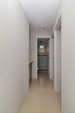 Image 18 - 895780