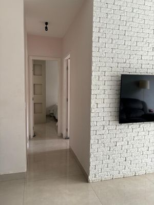 Image 12 - 895791