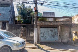Image 1 - 895795