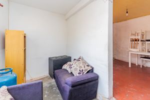 Image 3 - 895795