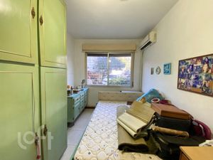 Image 6 - 895796