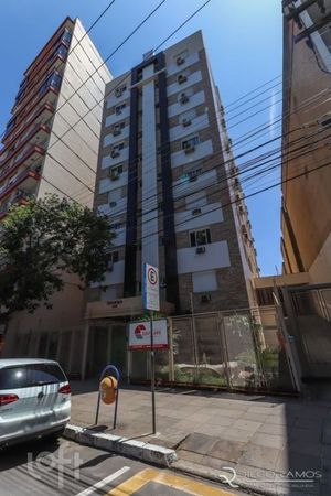 Image 20 - 895797