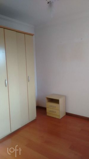 Image 11 - 895799