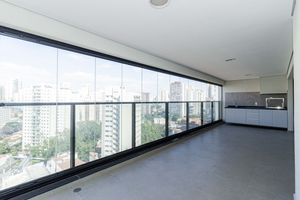 Image 6 - 895802
