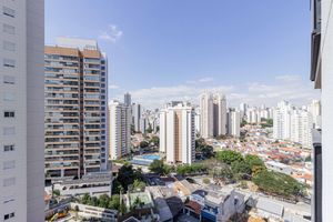 Image 14 - 895802