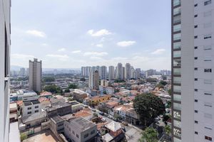 Image 28 - 895802