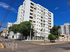 Image 17 - 895837