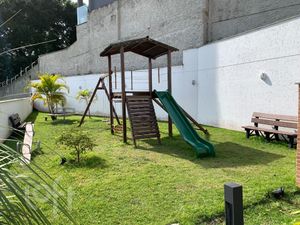 Image 25 - 895844