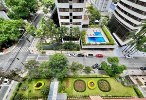 Image 9 - 895847