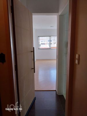 Image 15 - 895876
