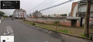 Image 1 - 895879