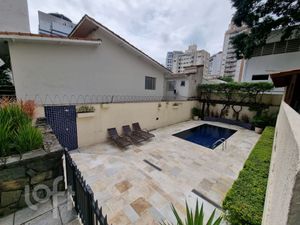 Image 18 - 895903