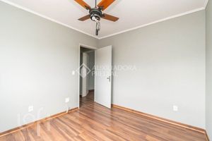 Image 3 - 895917