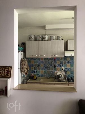 Image 7 - 895933