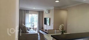 Image 9 - 895935