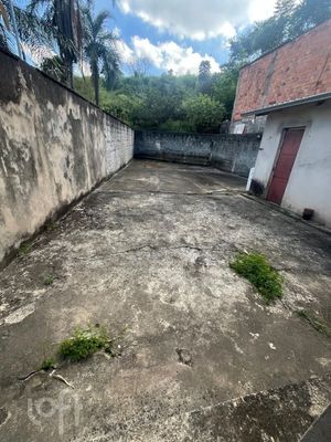 Image 11 - 895941