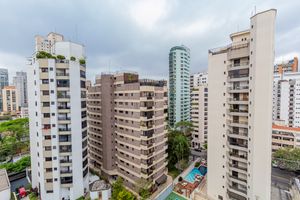 Image 32 - 895949