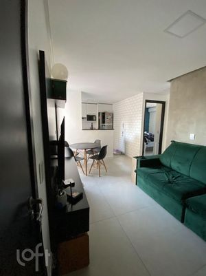 Image 8 - 895953