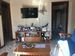 Image 1 - 895955