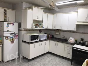 Image 7 - 895955
