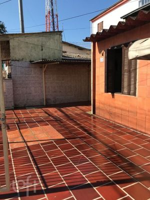 Image 19 - 895955