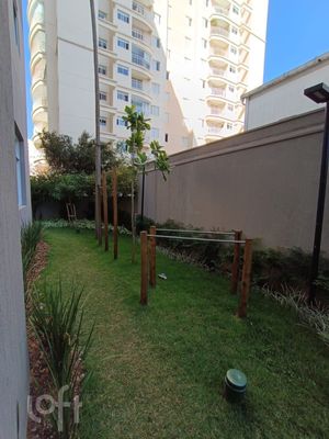 Image 5 - 895958