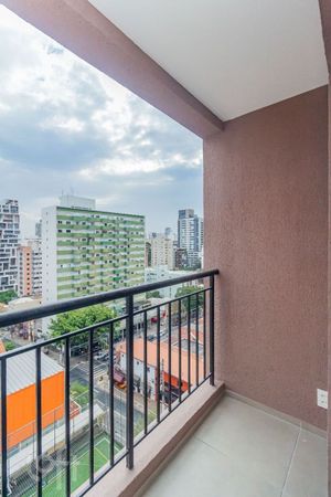 Image 9 - 895958