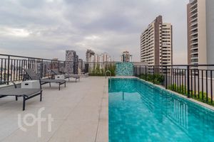 Image 35 - 895958
