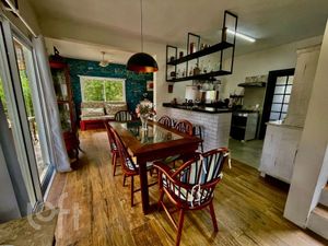 Image 2 - 895962