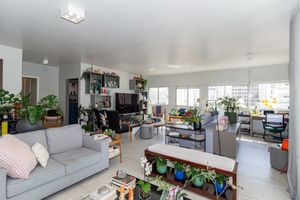 Image 9 - 895965