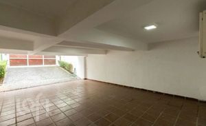 Image 14 - 895977