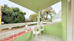 Image 10 - 895983