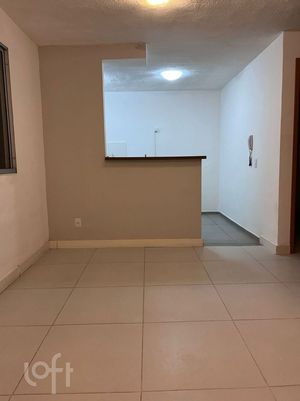 Image 3 - 895984