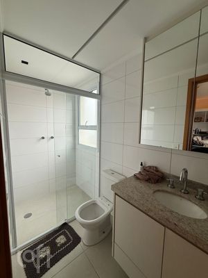 Image 9 - 895986