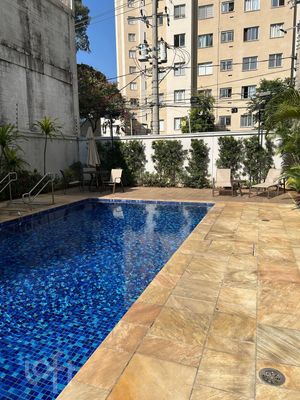 Image 19 - 896004