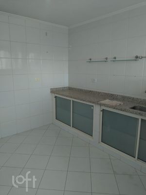 Image 6 - 896019